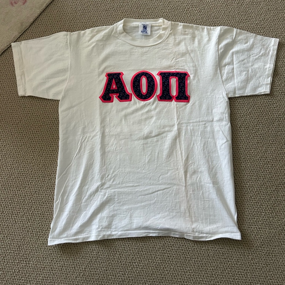 Vintage Alpha Omicron Pi (AOPi) embroidered letter t-shirt, size XL